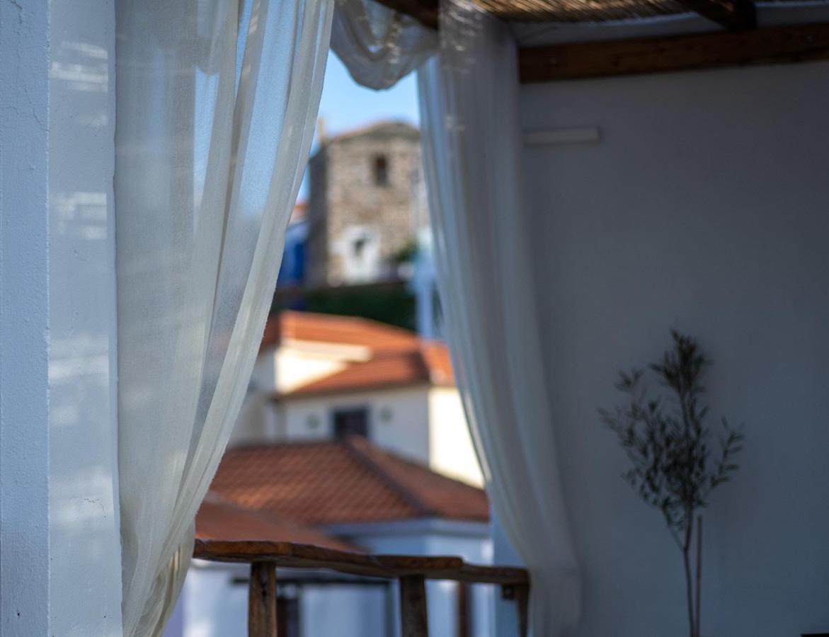 Chora Suite Alónnisos 外观 照片